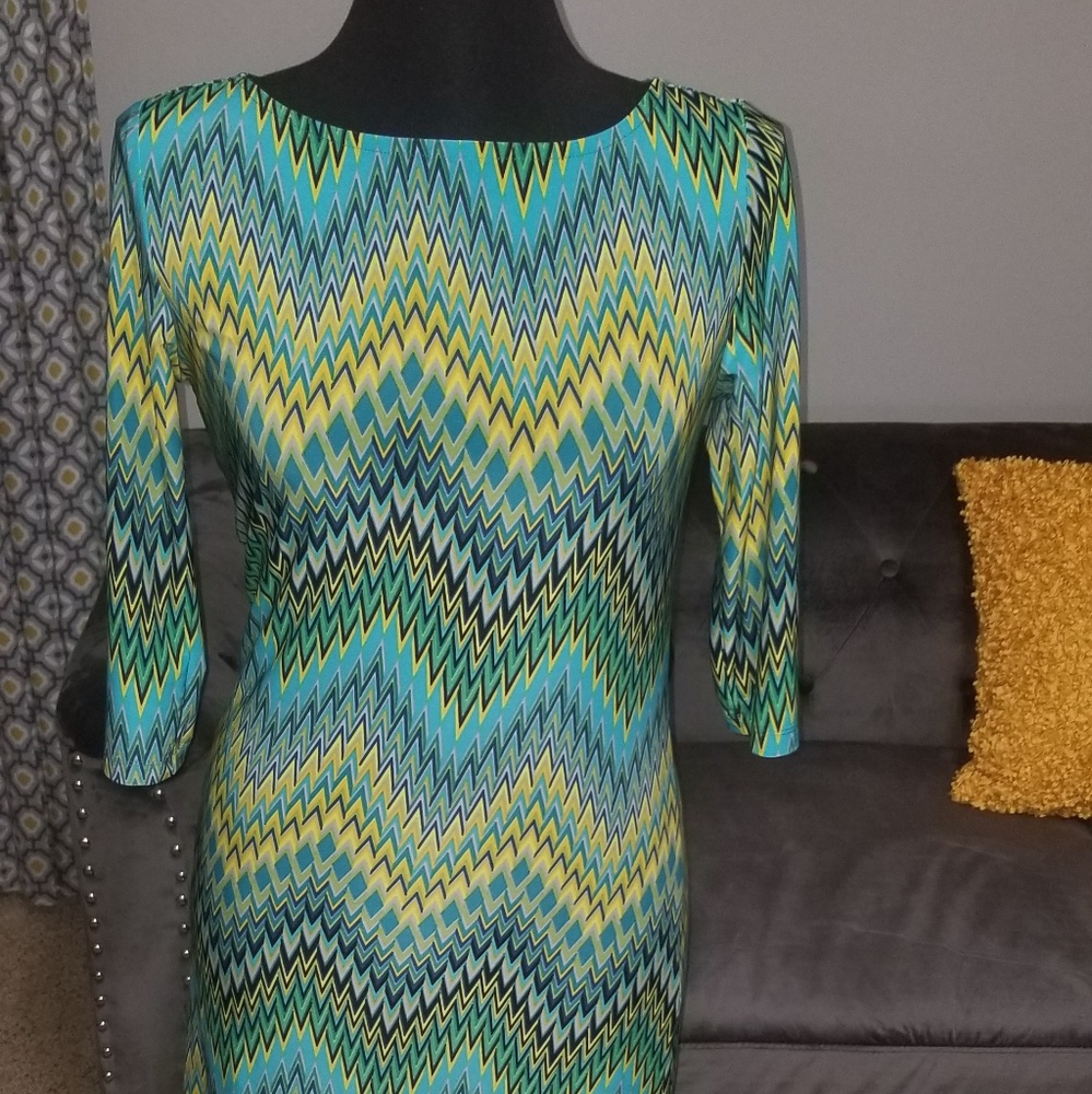 Multi colored zig zag pattern dress